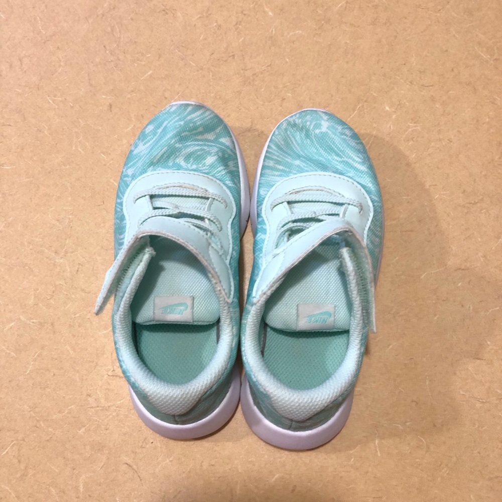Toddler Nike shoes